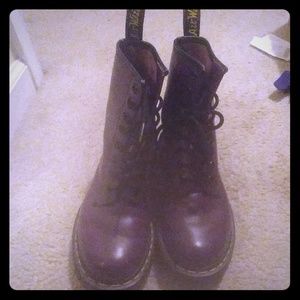 Woman's purple us size 5 Dr.Martens
